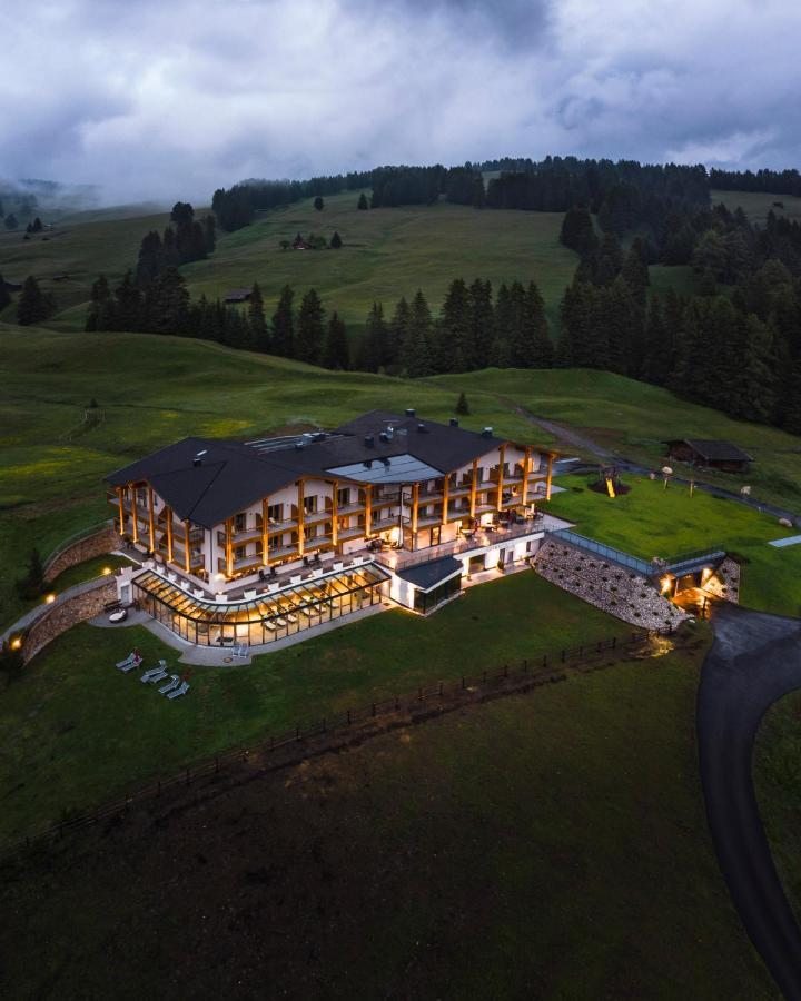 Brunelle Seiser Alm Lodge Exterior photo